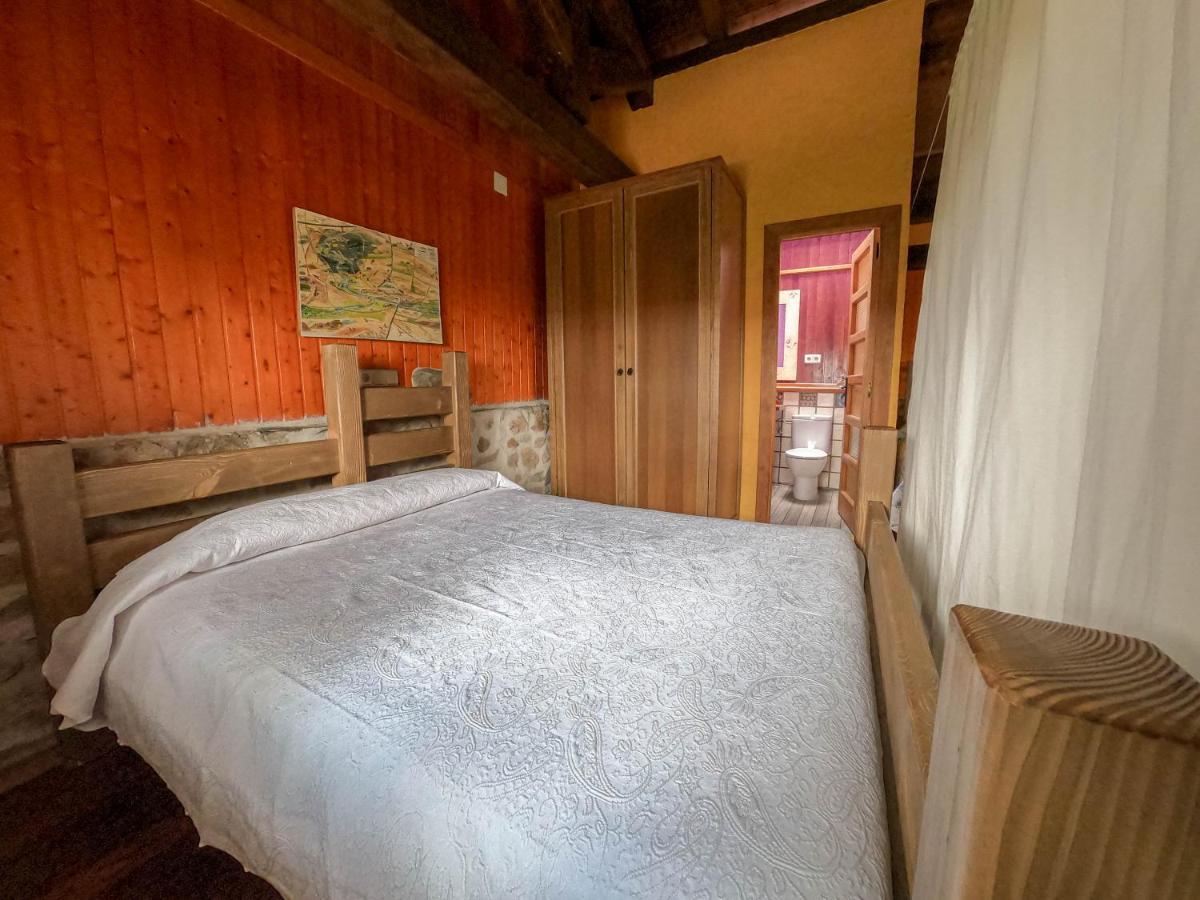 La Casa Del Buho Villa Santa Maria la Real de Nieva Buitenkant foto